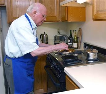 Frank Binette age 86 cooking in his kitchen Google image from http://msnbcmedia2.msn.com/j/msnbc/Components/Photos/040527/040527_elderly_cooking_hmed.grid-6x2.jpg