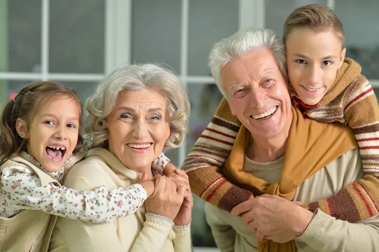 Grandparents and Grandkids image source: Freepik.com