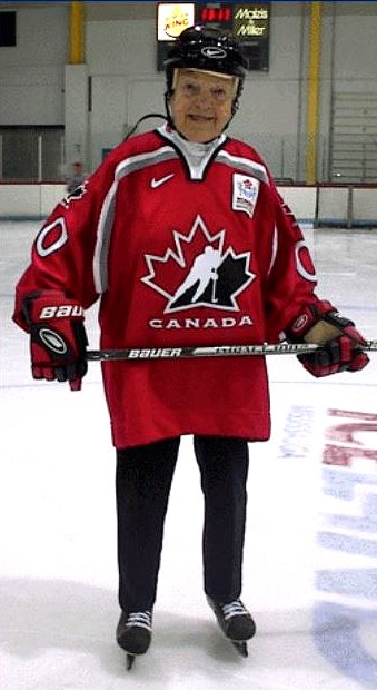 Hazel McCallion Hockey Player, circa 2000. Photo credits: http://fscs.rampinteractive.com/clarksonmha/files/association/2015-2016%20Season/minor%20hockey%20tribute%20to%20mayor%20hazel%20november%2028th-small%20[compatibility%20mode].pdf