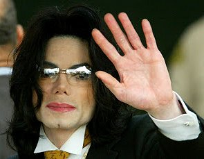 Michael Jackson Left Hand image from http://4.bp.blogspot.com/-Zbrt9HKx0jA/UhbSRisQbdI/AAAAAAAABlM/3dNoPpx3Hbw/s320/Michael+Jackson.jpg