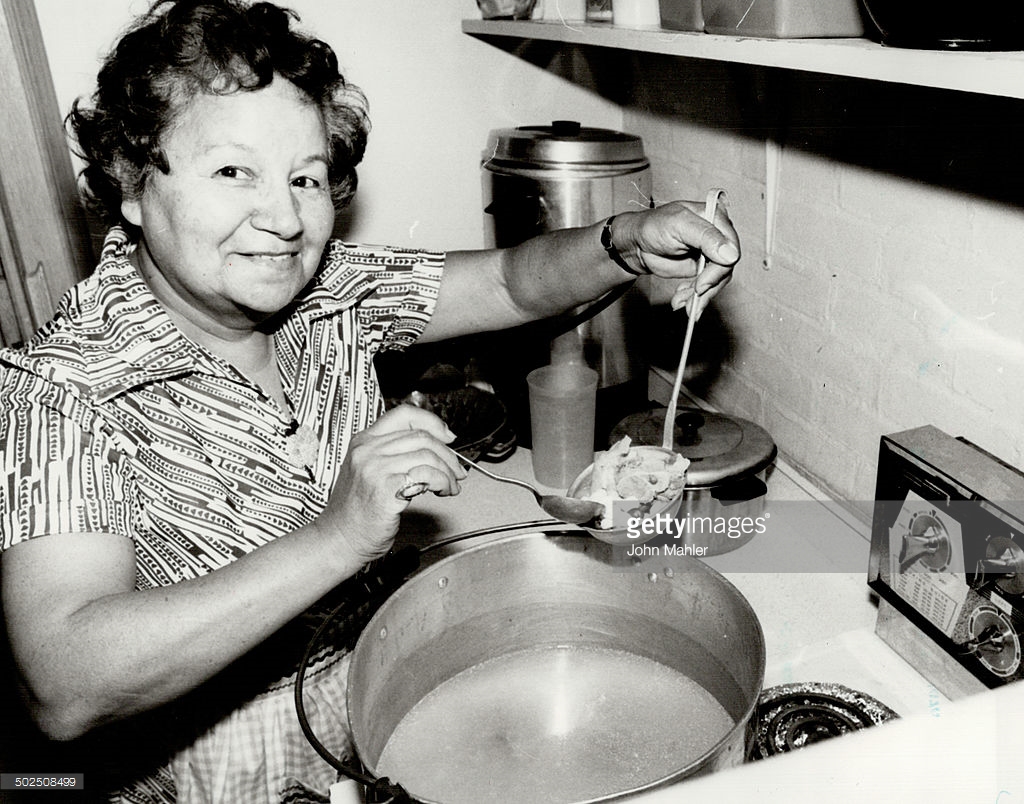 Millie Redmond in the Kitchen 20 July 1979. Photo credits: John Mahler, Getty Images