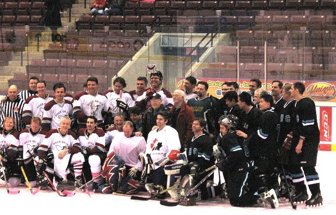 Docs On Ice 2008 Team Picture of All Participating Doctors and Celebrities