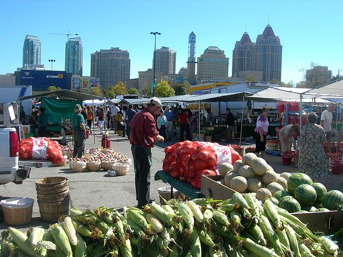 Farmers Market Google image from http://www.whattodotoronto.com/assets/Square-One-Farmers-Market-whatTOdo-Mississauga-4.jpg