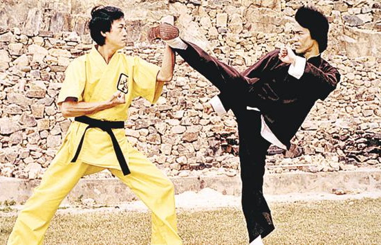 Two Karate Men Google image from https://www.hindustantimes.com/hollywood/the-man-who-made-dedication-sexy-remembering-bruce-lee/story-6dM3DneuXgmPhYUo3oCszO.html