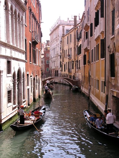 Vivaldi's Venice Google image from http://pastinmindproject.files.wordpress.com/2013/01/gondola-venice-italy.jpg