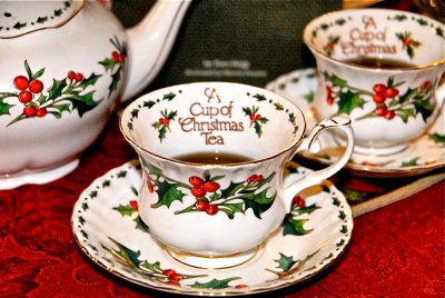 Christmas Tea Google image from http://daytonsbluffseniors.org/wp/2013/11/cup-christmas-tea/
